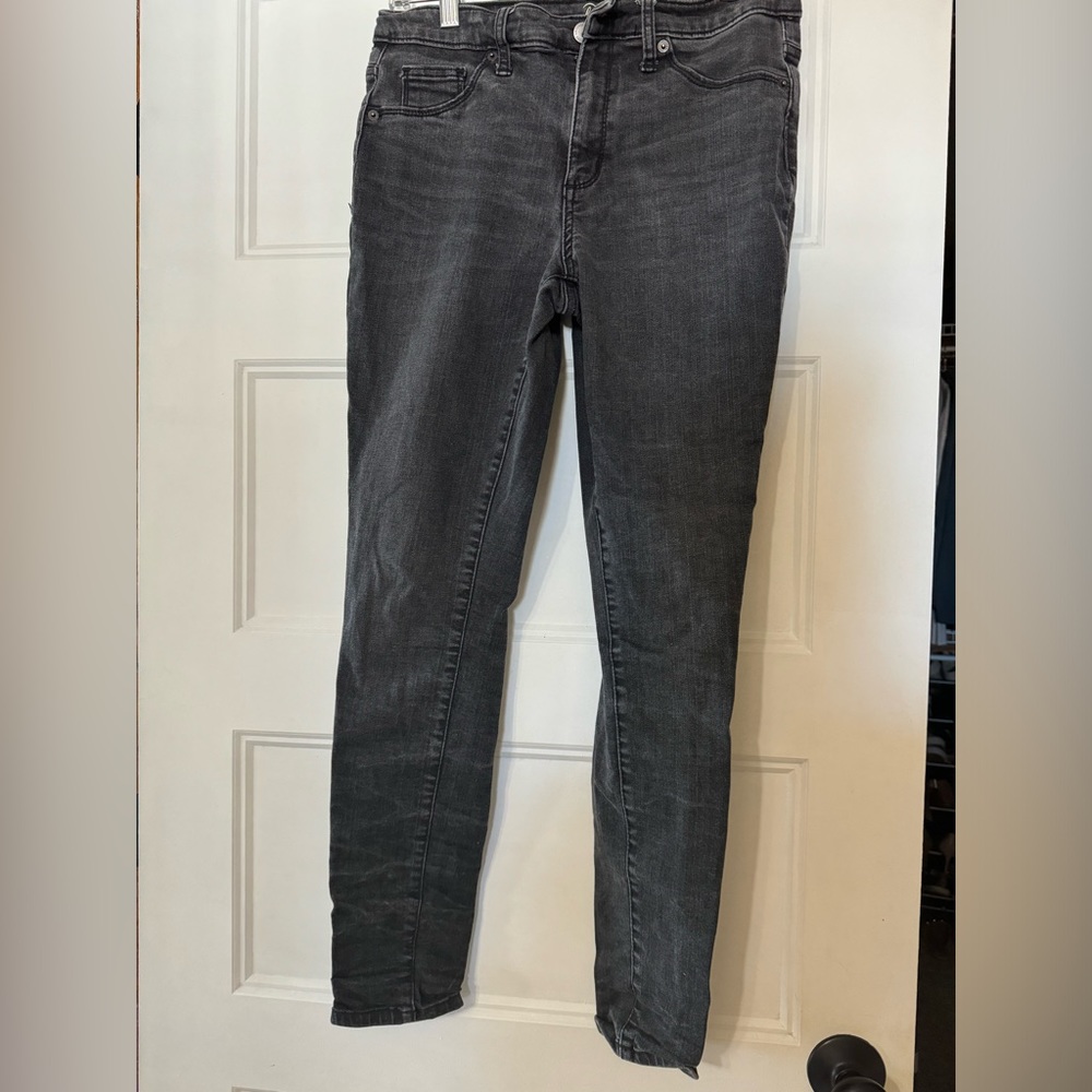 Universal Thread Black Skinny Jeans Size 8/ 29 R